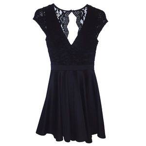 Windsor Dress S Open Back